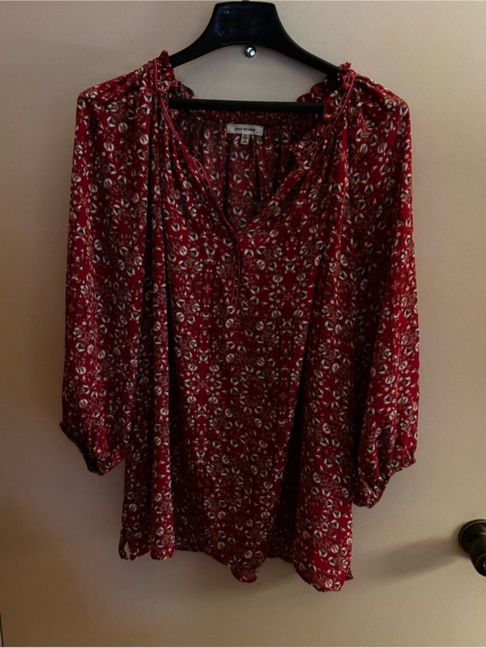 Max Studio Red Floral Peasant Tunic Blouse
